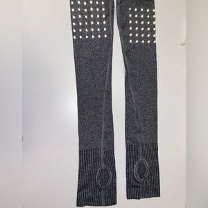 Lulu Lemon Grey Arm covers